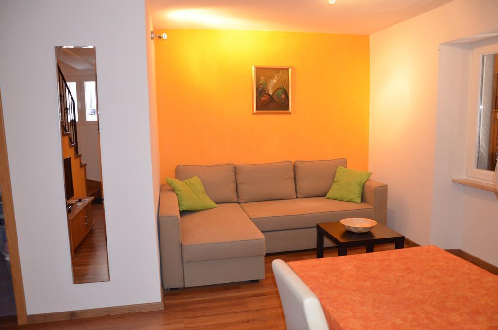 Apartment Casa Nova Rovigno Camera foto