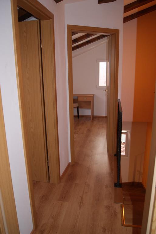 Apartment Casa Nova Rovigno Camera foto