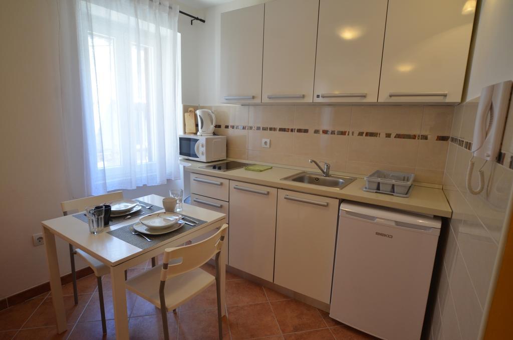 Apartment Casa Nova Rovigno Esterno foto