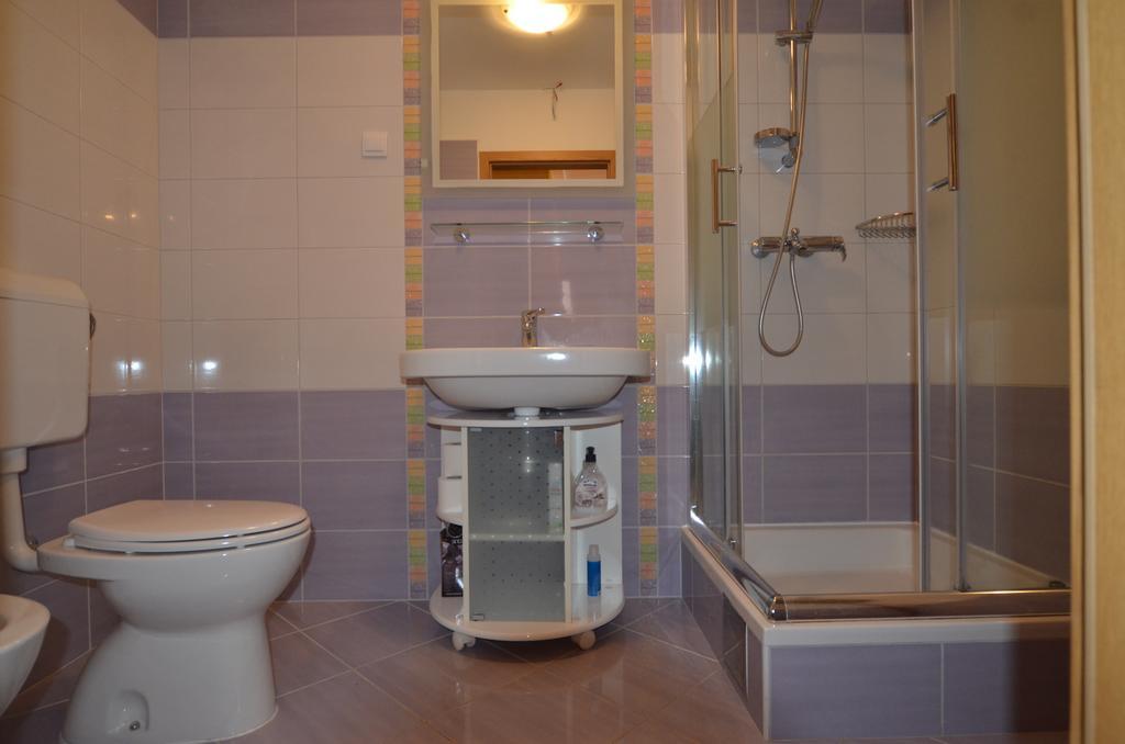 Apartment Casa Nova Rovigno Esterno foto