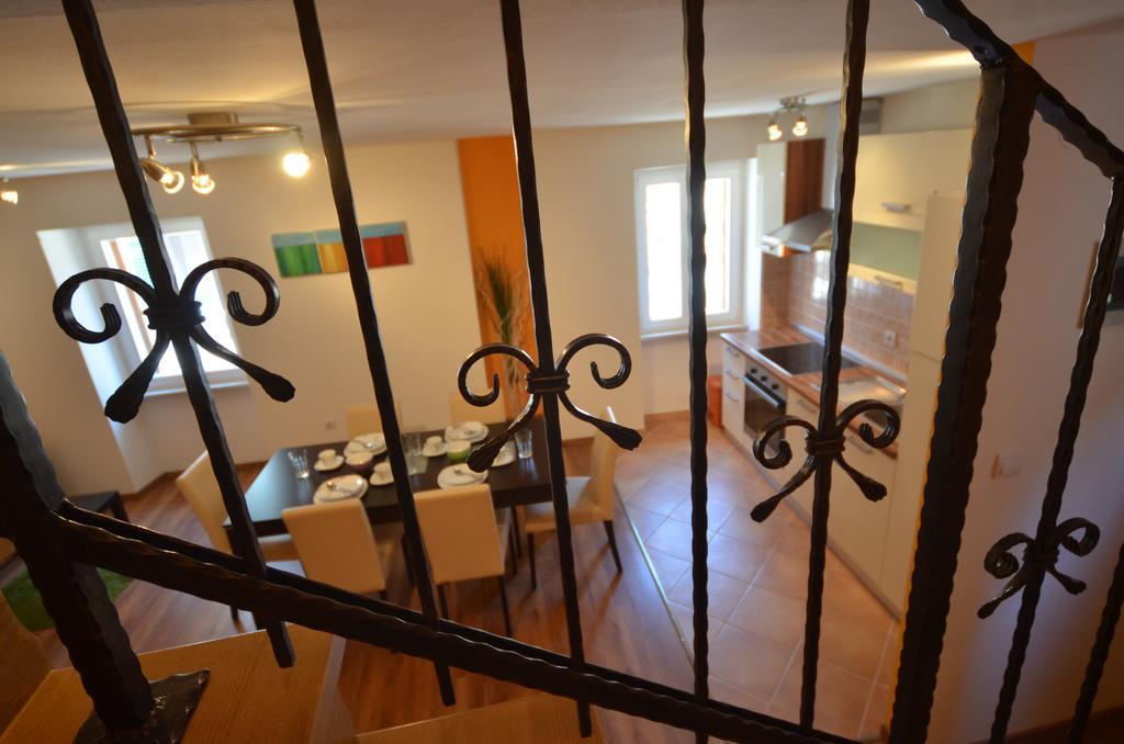 Apartment Casa Nova Rovigno Esterno foto