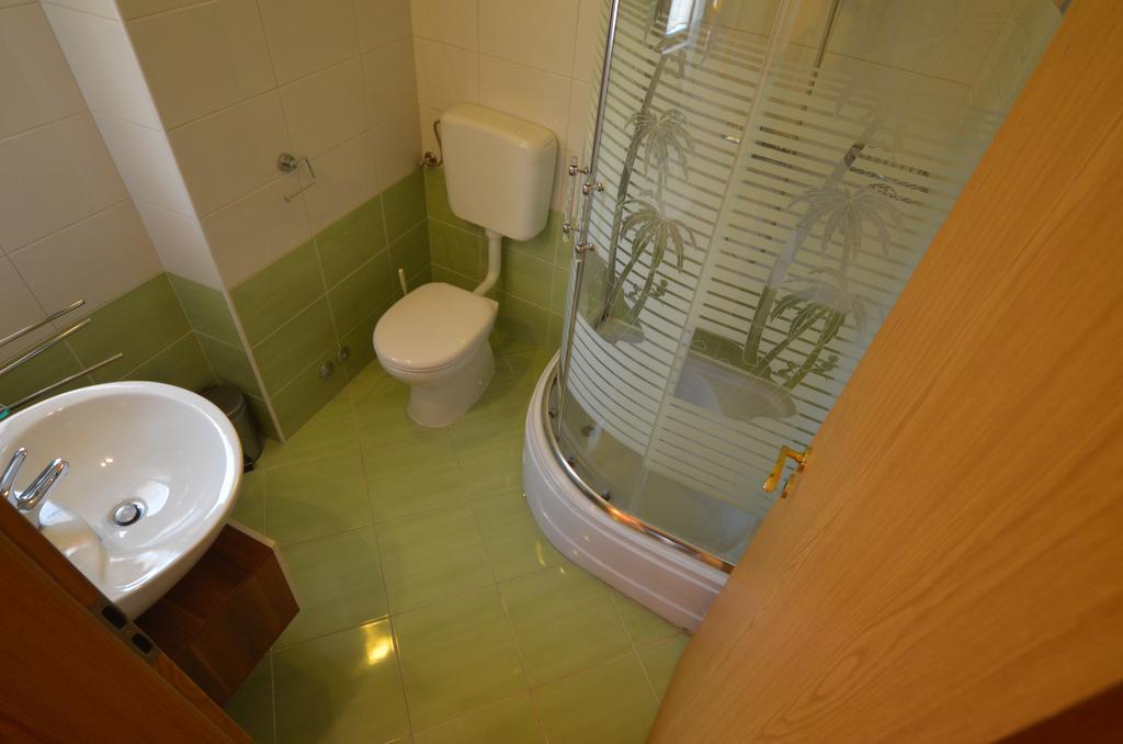 Apartment Casa Nova Rovigno Esterno foto